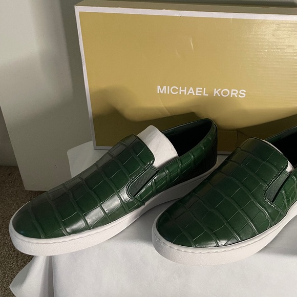 Michael Kors - Keaton Crocodile Embossed Slip on Sneaker-US Size 7.5M/Moss Green - Picture 5 of 16